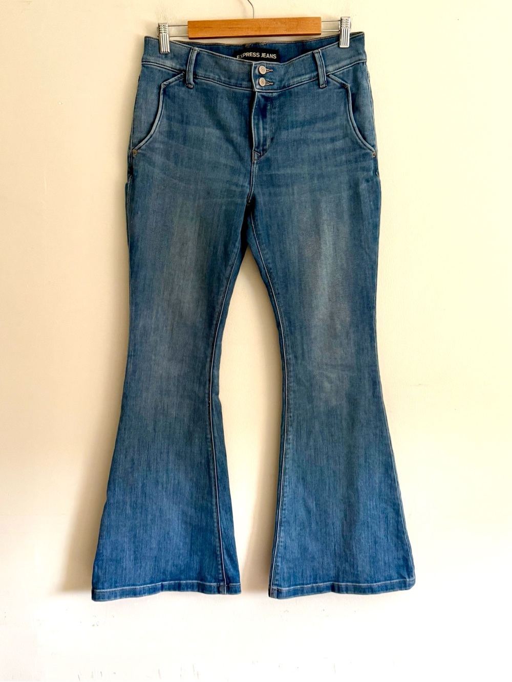 Express Mid-Rise Bell Flare Denim Jeans